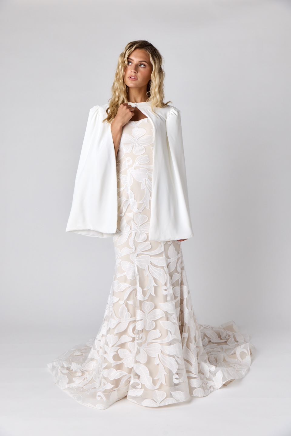 THE CRESCENT CAPELET - REVERSIBLE - ACC117 - Image 4