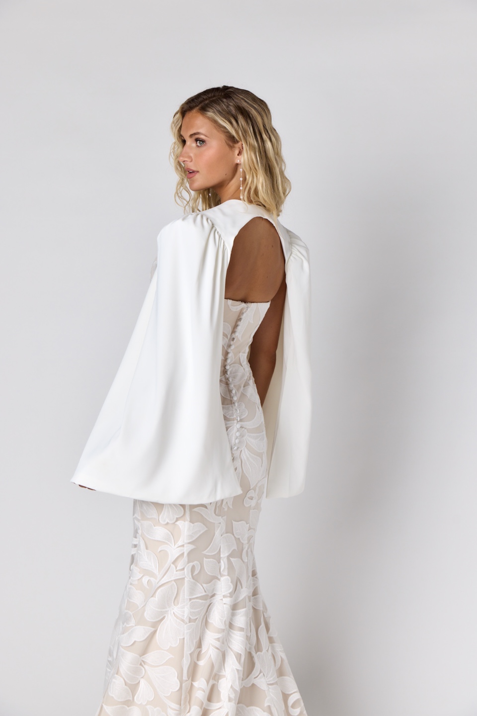 THE CRESCENT CAPELET - REVERSIBLE - ACC117 - Image 6
